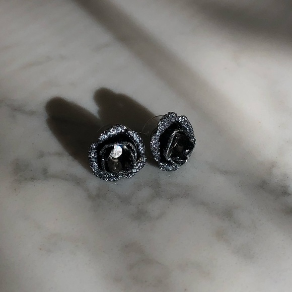 Betsey Johnson Rose Bud Stud Earrings - Picture 2 of 5